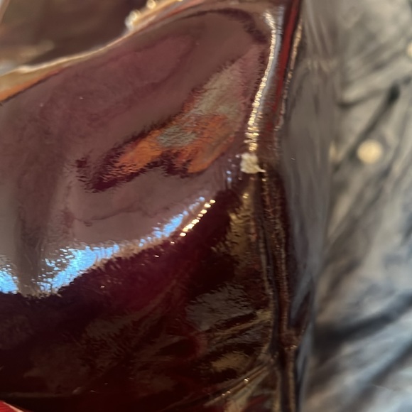 Dooney and bourke patent leather purple purse - Picture 8 of 15